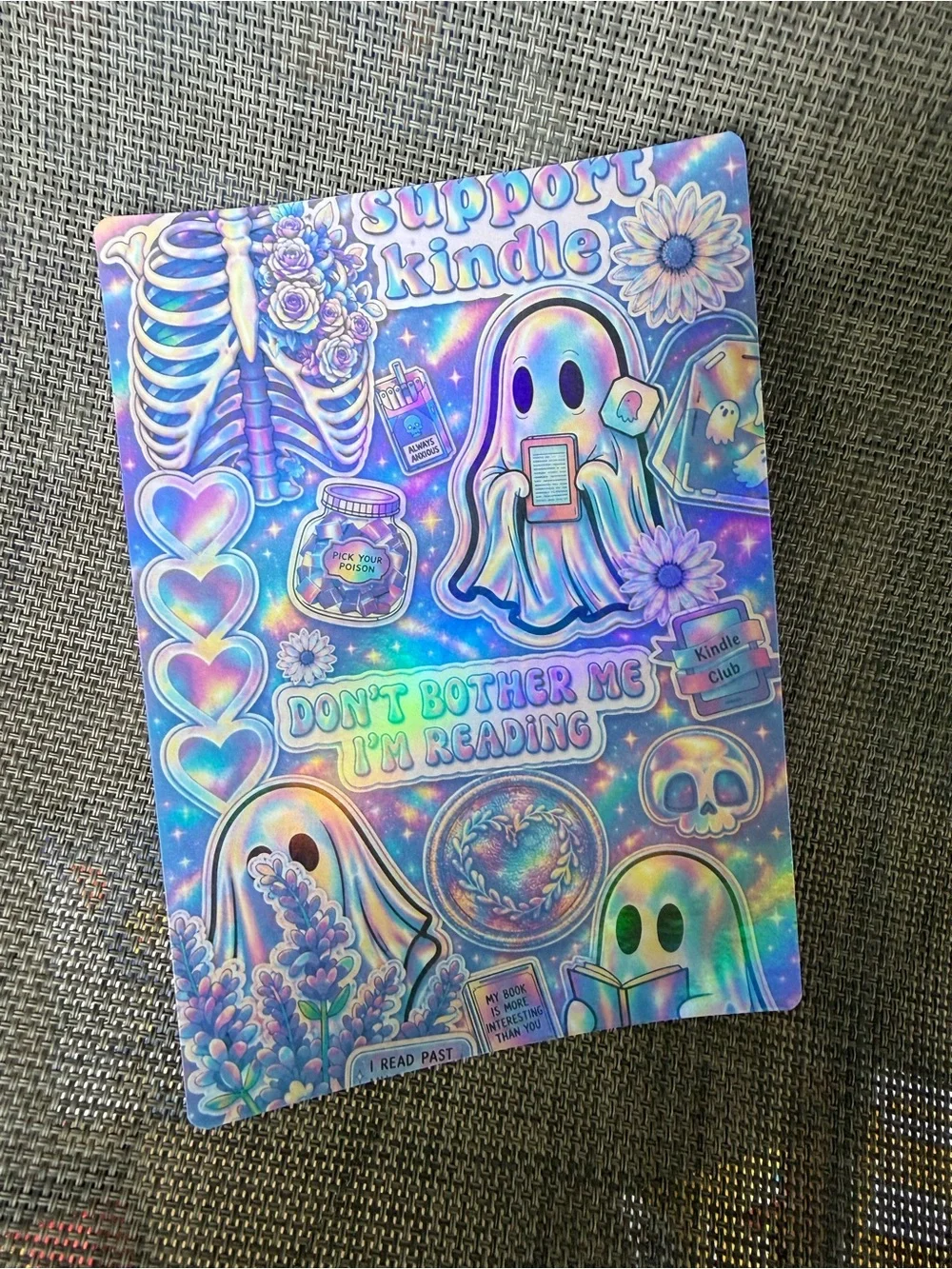 Holographic Ghost Kindle Colorsoft Insert - Multicolor